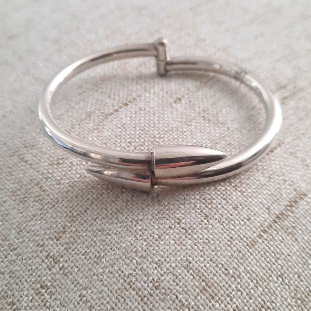 Sterling Silver Double Arrow Hinged Bracelet